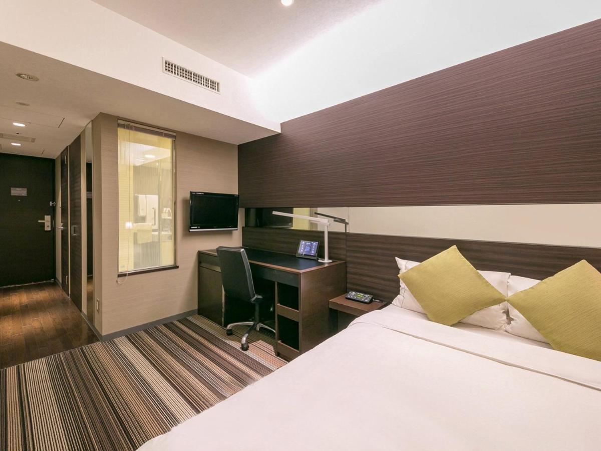 Hotel Brighton City Osaka Kitahama Bagian luar foto