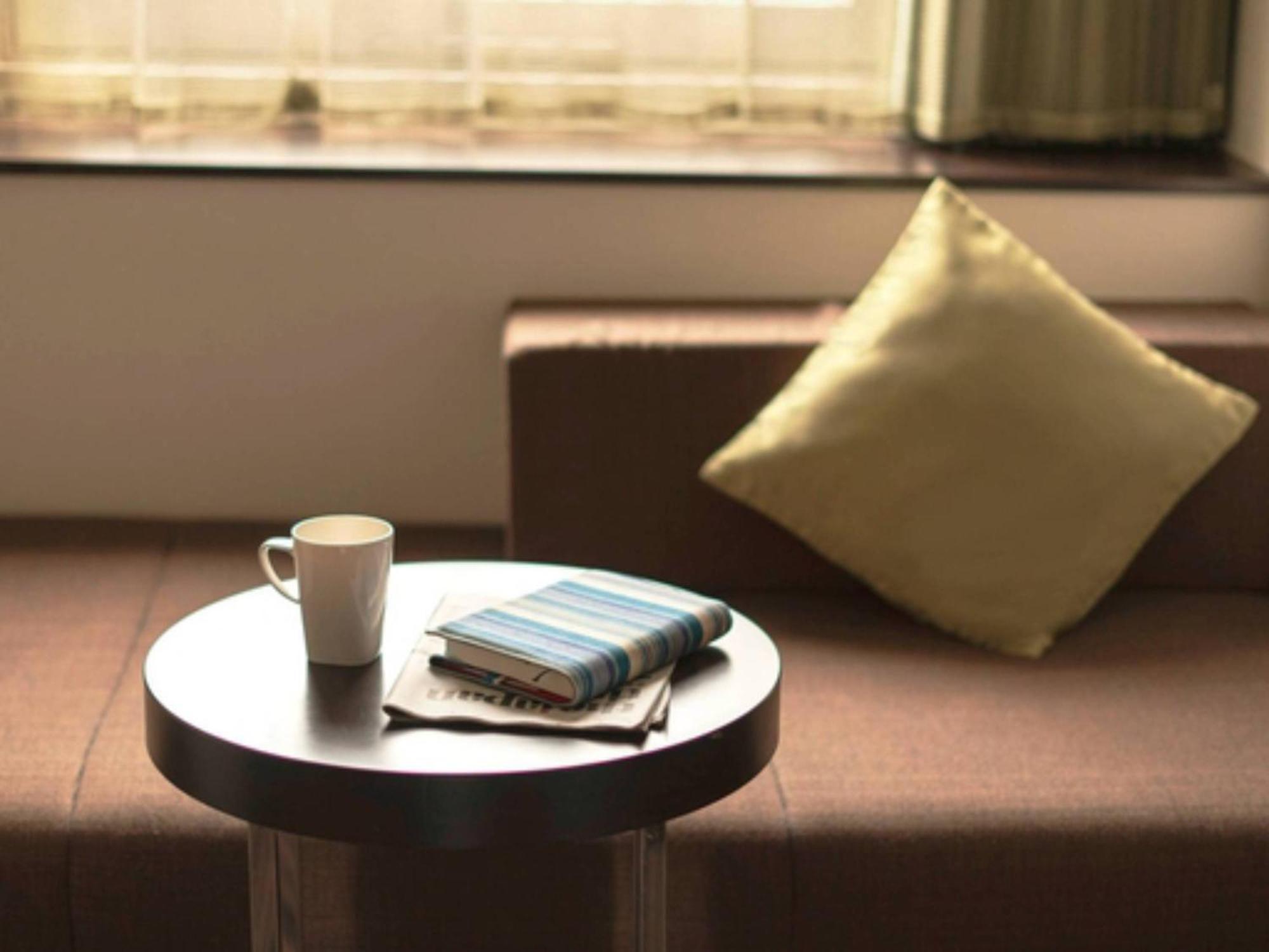 Hotel Brighton City Osaka Kitahama Bagian luar foto